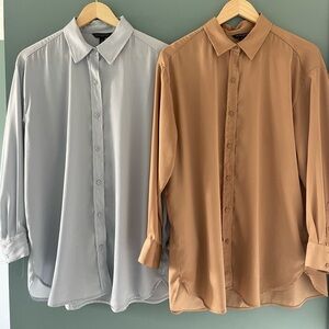 🔵🐫 2 for 1 Banana Republic oversized button downs! 🐫🔵